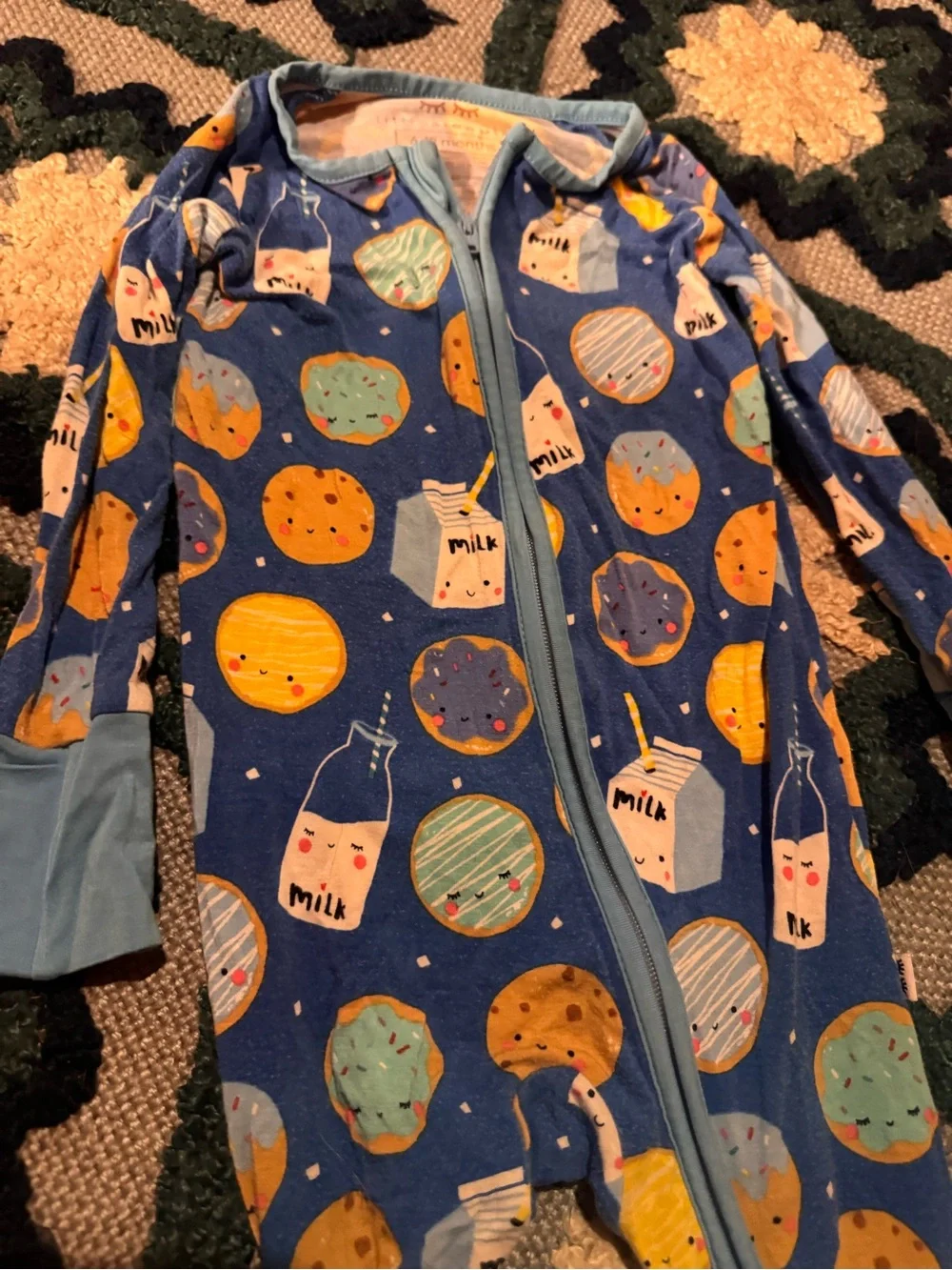 Little sleepies onesie cookies and milk 6-12 months